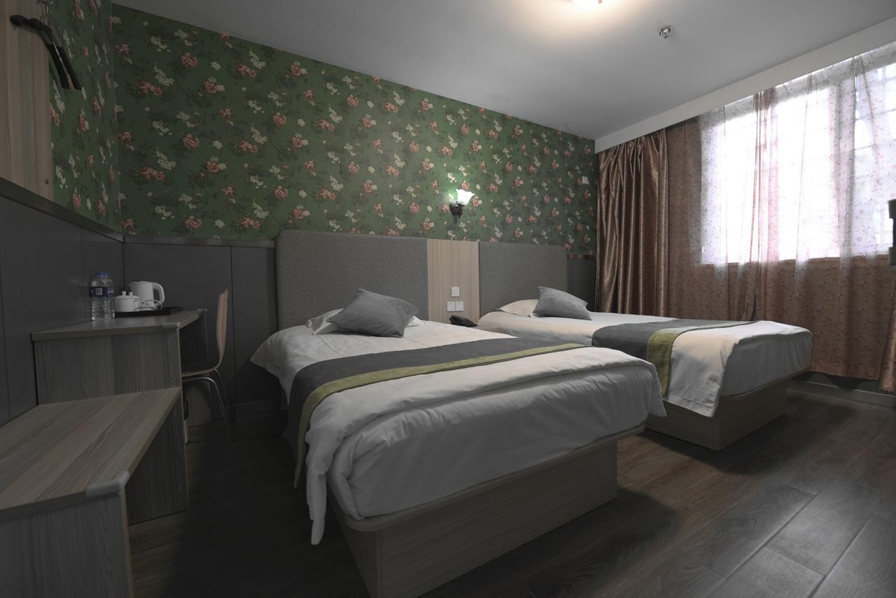 Tours * Soho Garden Hotel Shanghai Bagian luar foto