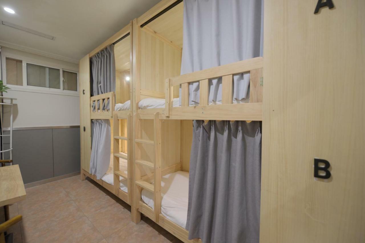 Tours * Soho Garden Hotel Shanghai Bagian luar foto