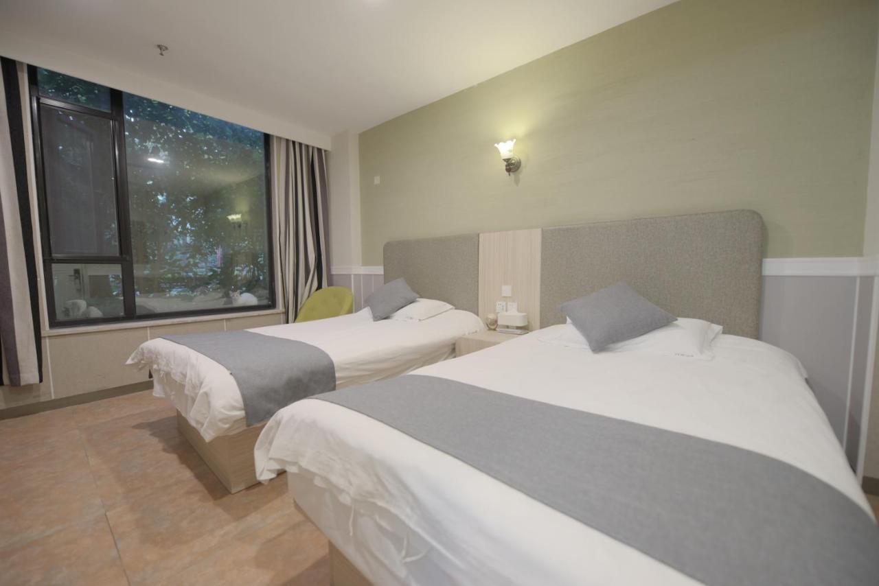 Tours * Soho Garden Hotel Shanghai Bagian luar foto