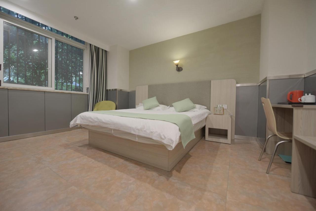 Tours * Soho Garden Hotel Shanghai Bagian luar foto